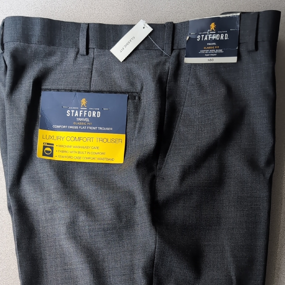 Stafford Men's Gray Comfort Trousers